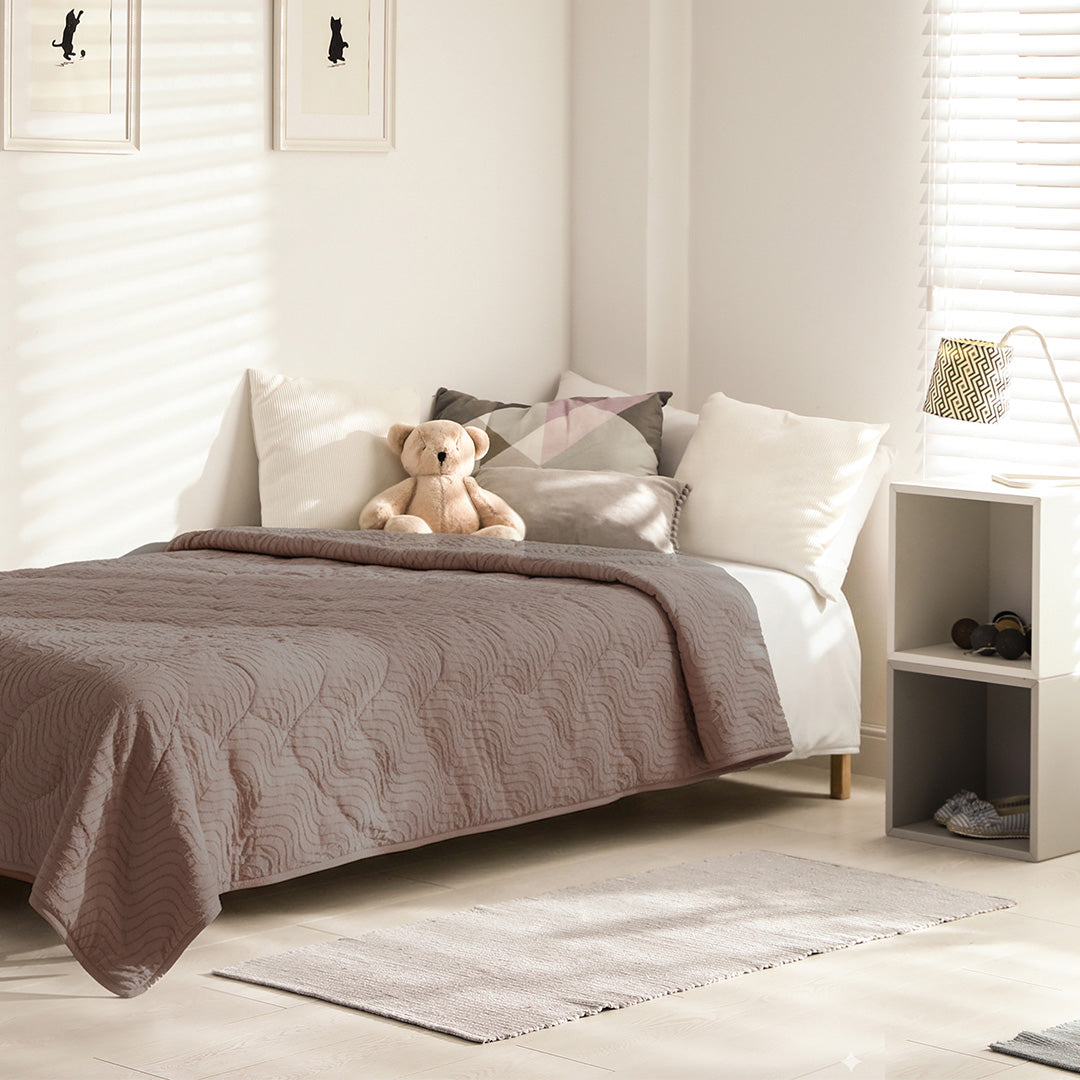 Wasbaar Kinderdekbed Golven - Bruin 140x200